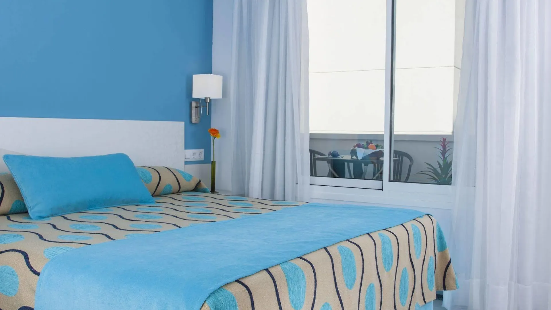 Hoposa Daina Apartamentos Port de Pollenca Spain